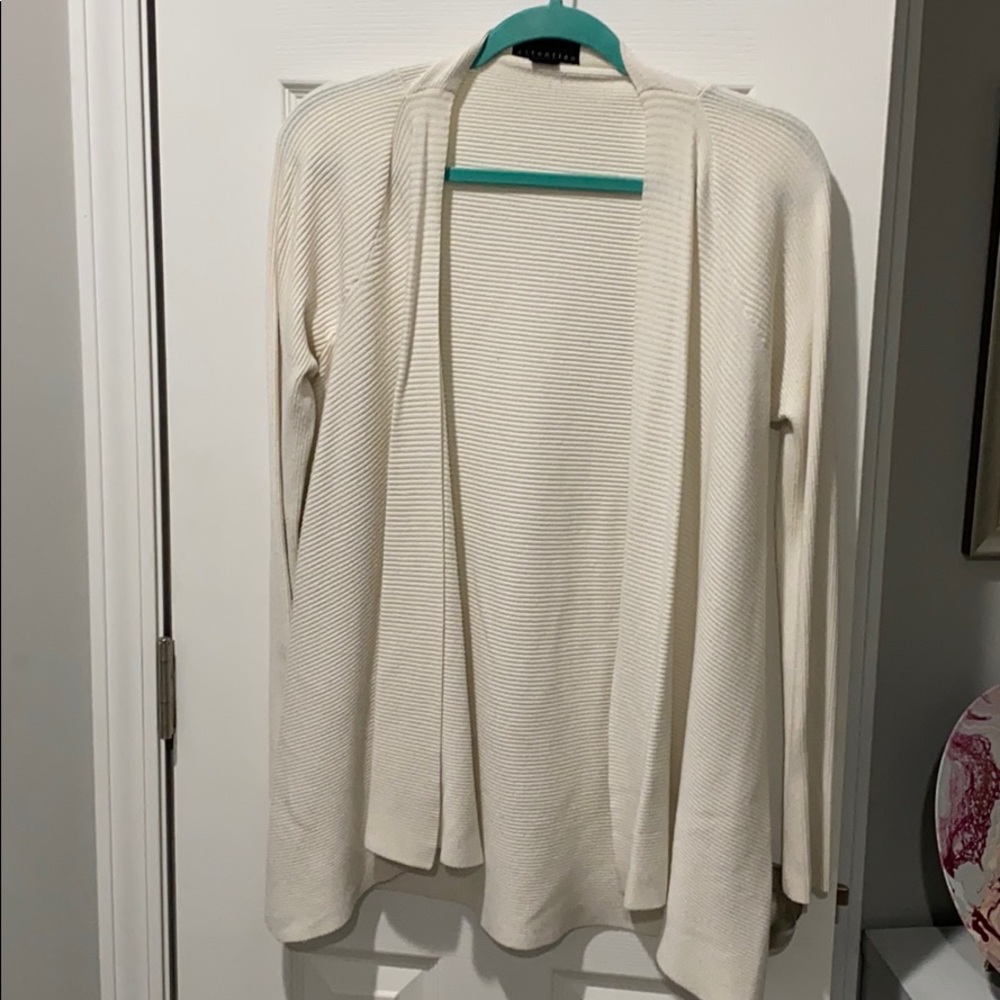 White/ cream cardigan